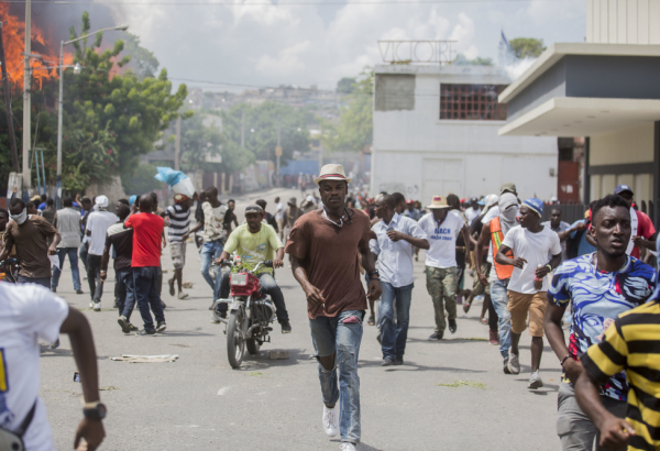 MSF abre um hospital de trauma em Porto Príncipe