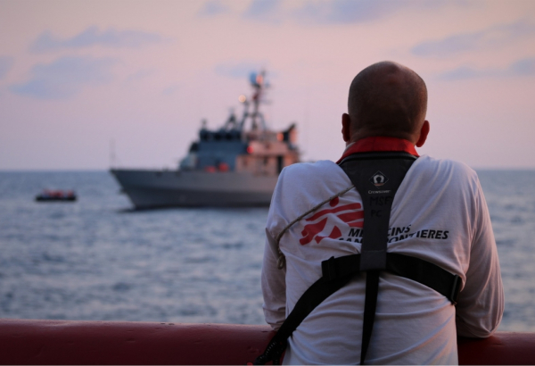 6 ocasiões em que MSF atuou no auxílio a migrantes no mar Mediterrâneo