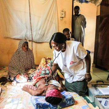 6 projetos de MSF que tratam a saúde da mulher