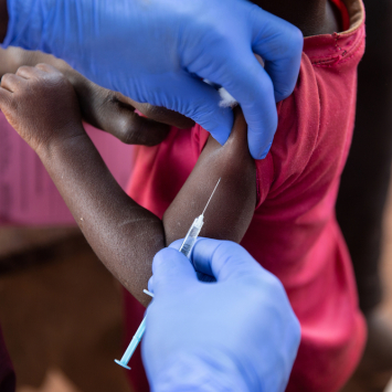 5 casos em que as vacinas ajudaram a conter epidemias
