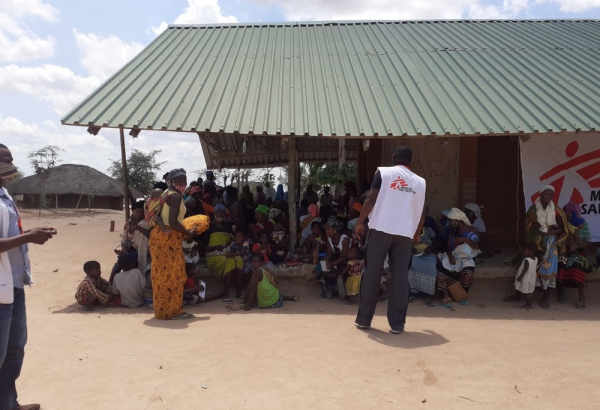 Moçambique: COVID-19, malária e outras doenças ameaçam deslocados pela violência