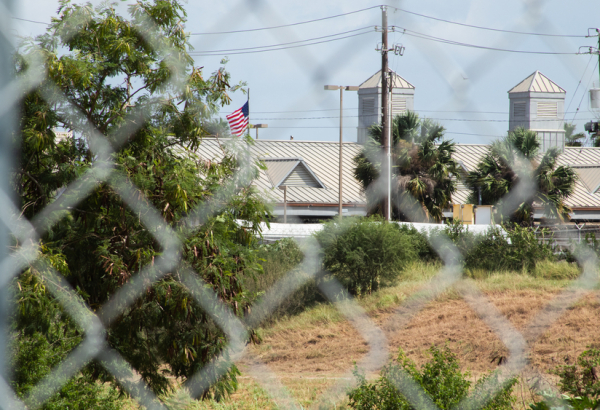 Migrantes detidos no México ainda sofrem com pobreza e violência