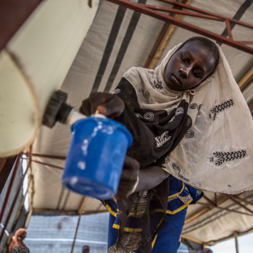 Níger: epidemia de hepatite E evidencia condições de vida precárias