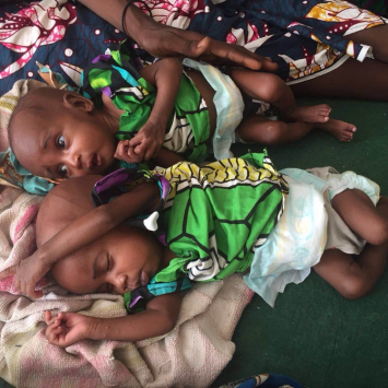 Nigéria: Amina, uma mãe de 15 anos em Maiduguri