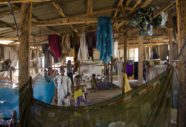 Nigéria: "Tudo o que tenho neste mundo são as roupas do corpo"