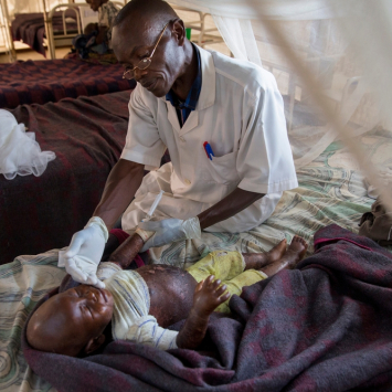 rca-malaria-msf159372-william_danielspanos_pictures