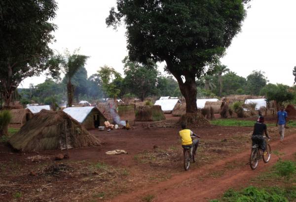 Bairro próximo à base de MSF foi atacado; milhares de famílias estão deslocadas e sem garantia de água ou alimento