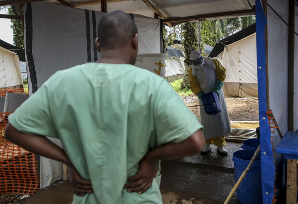 MSF abre centro de recepção para casos suspeitos de Ebola na RDC