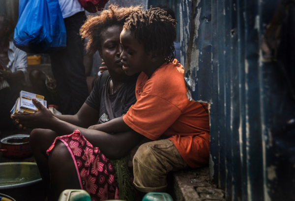 serra_leoa-msf-msb15531-malaria-surinyach_anna
