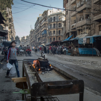 Síria: bombardeios a hospitais no leste de Aleppo