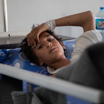 Nordeste da Síria: em apenas quatro meses, MSF atendeu 133 pessoas feridas por artefatos explosivos