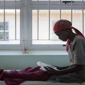 MSF destaca a relevância do uso dos dois novos medicamentos para o tratamento das cepas resistentes a medicamentos da doença na Suazilândia